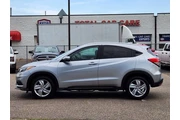 $17485 : 2019 HR-V EX thumbnail