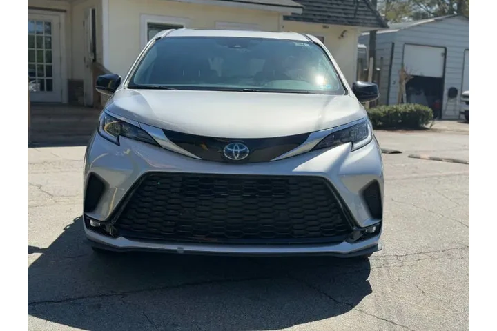 $24900 : 2021 Sienna XSE 7-Passenger image 5