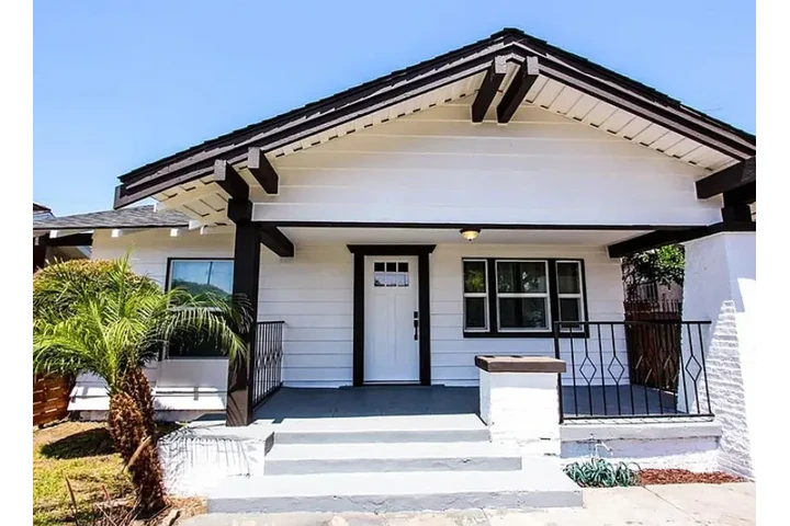 $1640 : CASA🐱near USC & downtown LA🐶 image 2