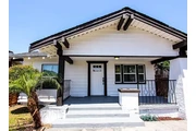 $1640 : CASA🐱near USC & downtown LA🐶 thumbnail