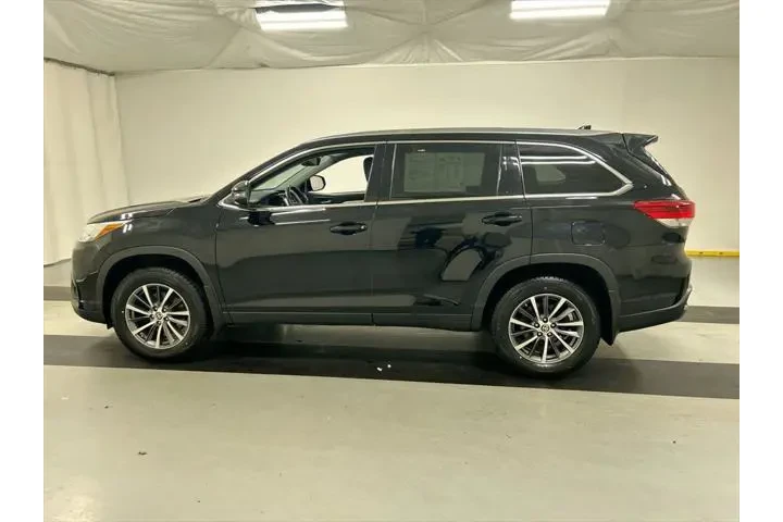 $29911 : Toyota Highlander 2019 AWD X image 6