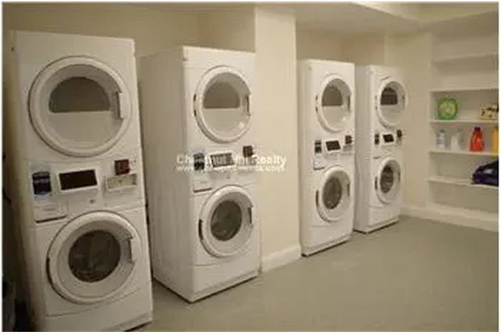 $3685 : Rental property with 1 bedro image 7