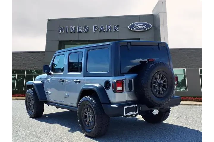 $26611 : Jeep Wrangler Unlimited 2020 image 5