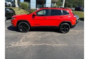 $26988 : Jeep Cherokee 2021 4x4 Latit thumbnail