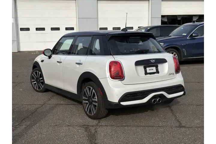 $25498 : MINI Hardtop 4 Door 2023 Coo image 4