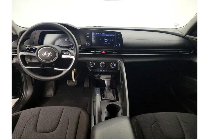 $19998 : Hyundai ELANTRA 2024 SE 4dr image 9