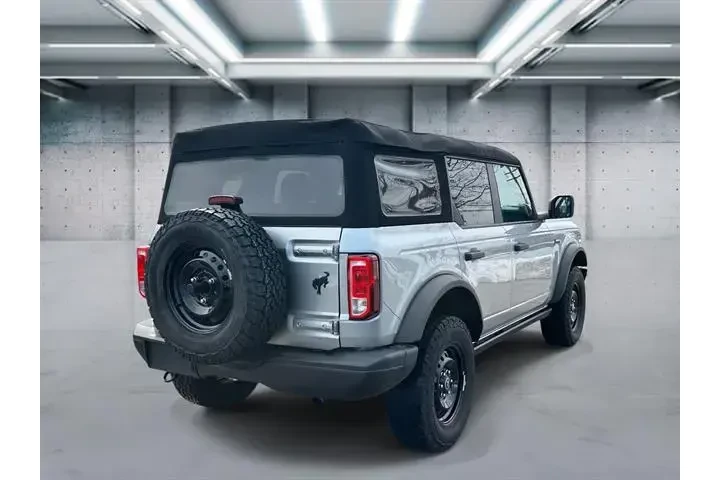 $37894 : Ford Bronco 2023 4x4 Base 4d image 5