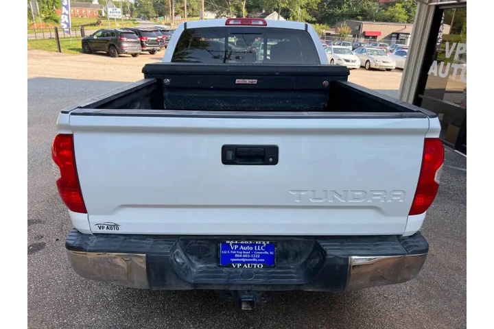$23999 : 2019 Tundra SR5 image 5
