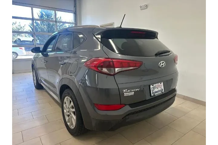 $13623 : Hyundai TUCSON 2017 AWD SE 4 image 5