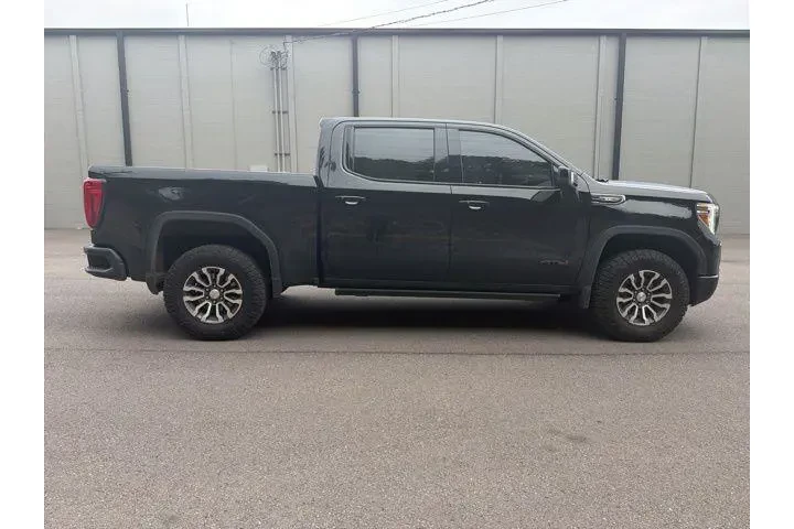 $37990 : GMC Sierra 1500 2021 4x4 AT4 image 7