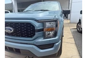 $38590 : Ford F-150 2023 4x4 XLT 4dr thumbnail