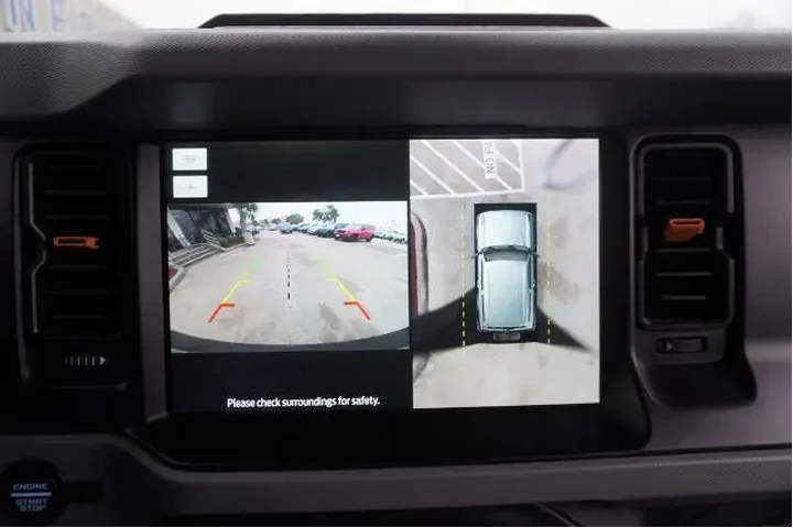 $39988 : Ford Bronco 2023 4x4 Base Ad image 9