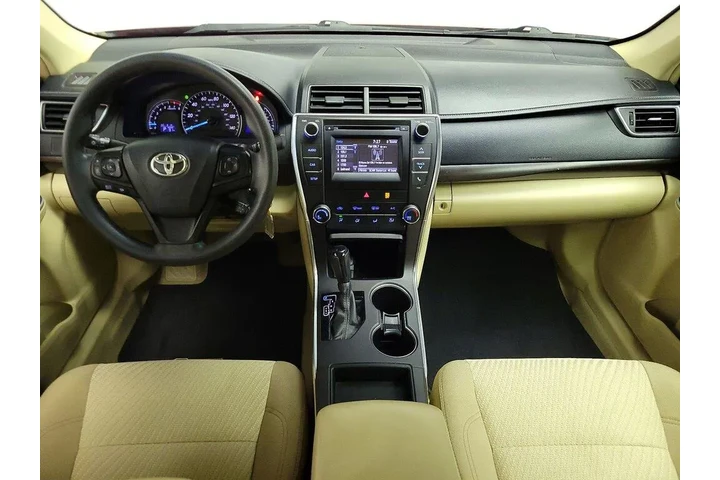 $16998 : Toyota Camry 2015 LE 4dr Sed image 9