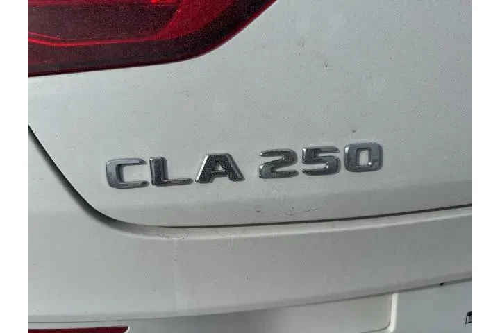 $26000 : Mercedes-Benz CLA 2021 AWD C image 9