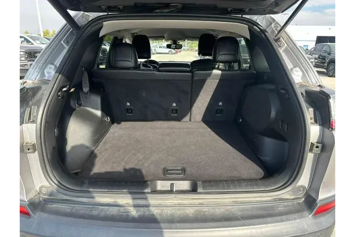 $18500 : Jeep Cherokee 2019 4x4 Limit image 5