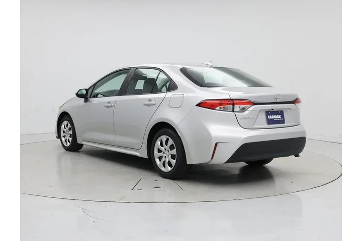 $19998 : Toyota Corolla 2024 LE 4dr S image 2