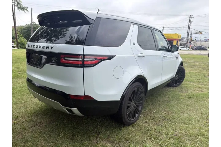 2018 Land Rover Discovery HSE image 6