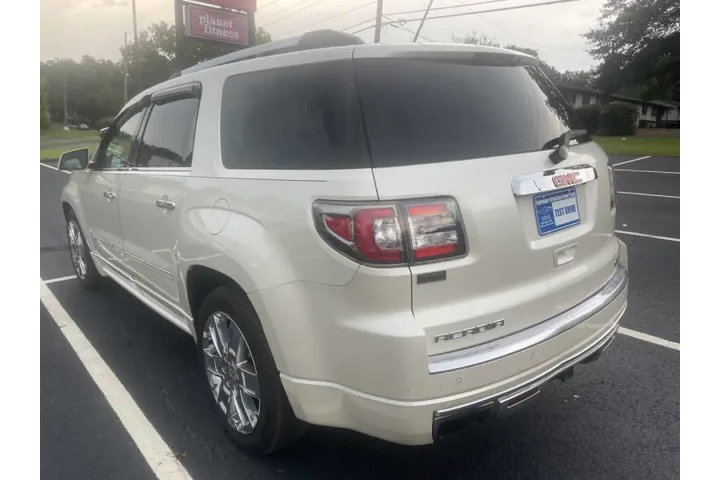$12000 : 2014 GMC Acadia Denali image 8