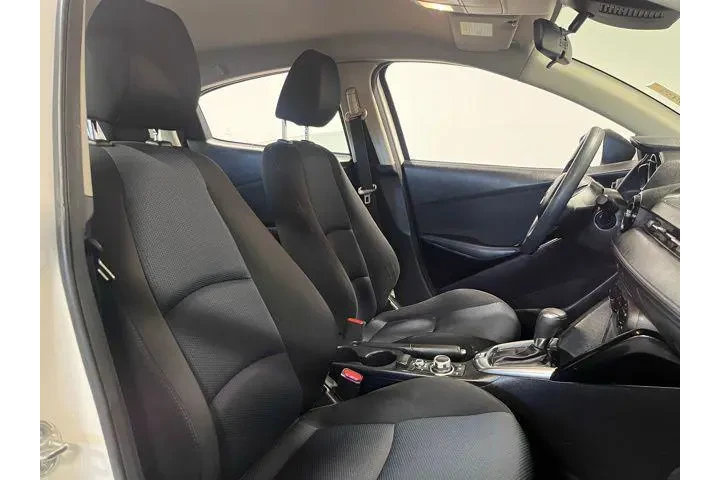 $14922 : Toyota Yaris iA 2017 4dr Sed image 10