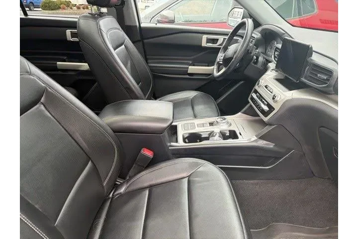 $24815 : Ford Explorer 2021 XLT 4dr S image 5