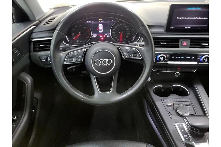 $20998 : Audi A4 2019 Titanium 40 TFS image 10