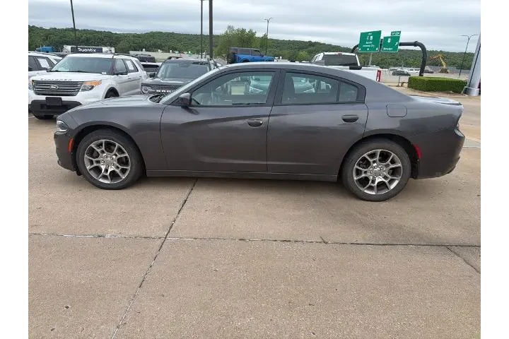 $17290 : Dodge Charger 2017 AWD SXT 4 image 4
