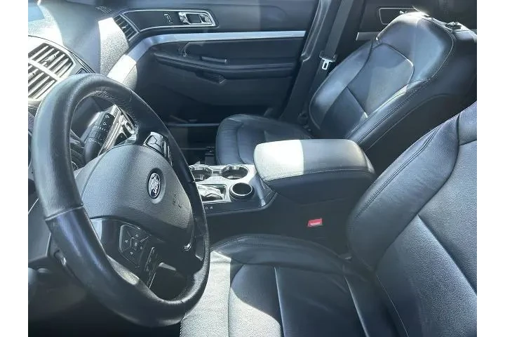 $18897 : Ford Explorer 2017 XLT 4dr S image 8