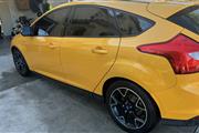 $4500 : Ford Focus SE Hatchback thumbnail