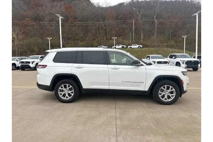 $31980 : Jeep Grand Cherokee L 2022 4 image 6
