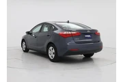 $10998 : Kia Forte 2016 LX 4dr Sedan thumbnail
