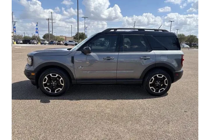 $26975 : 2023 Bronco Sport Outer Banks image 3