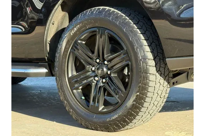 $34419 : Ford Expedition 2020 4x4 XLT image 9