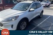 PRE-OWNED 2020 FORD ESCAPE SE en Madison WV