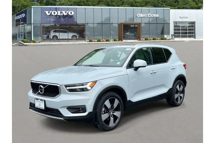 $23992 : Volvo XC40 2021 AWD T5 Momen image 2