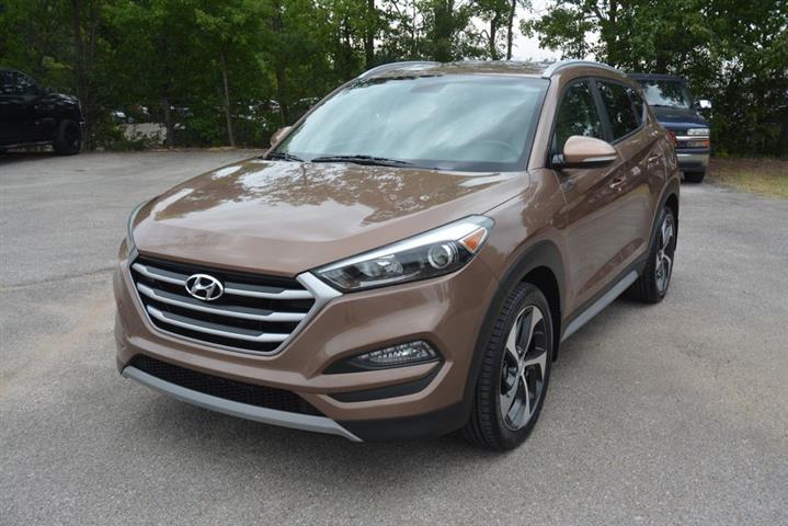 2017 TUCSON Sport image 3