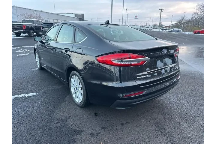 $17095 : Ford Fusion Hybrid 2019 SE 4 image 7