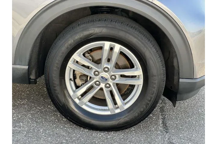 $24990 : Ford Explorer 2022 AWD XLT 4 image 7