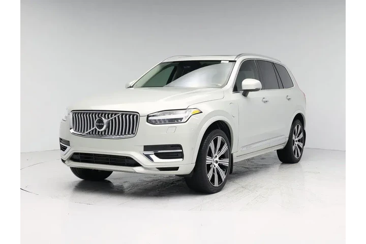 $28998 : Volvo XC60 2020 AWD T6 Momen image 4