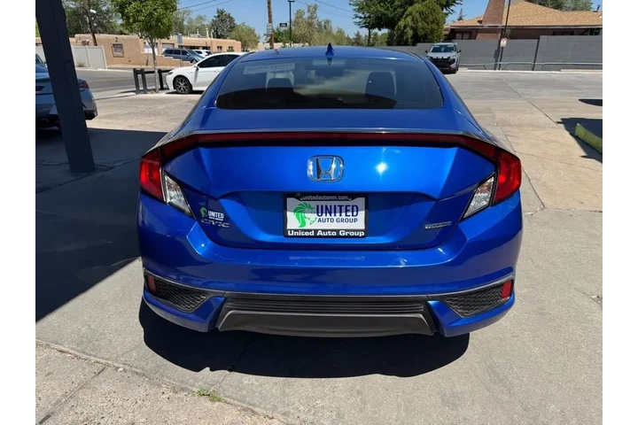 2017 Civic Touring Coupe CVT image 6