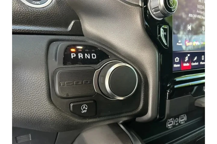 $37781 : Ram 1500 2025 4x2 Big Horn 4 image 8