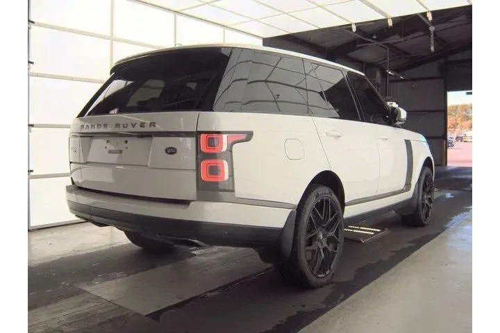 $38587 : Land Rover Range Rover 2022 image 2