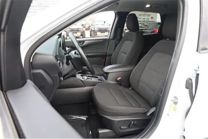 $20950 : Ford Escape 2023 AWD Active image 8