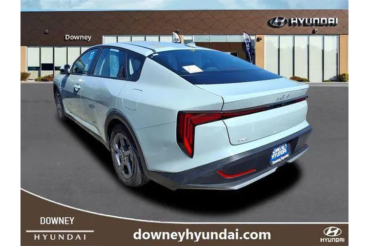 $21863 : Kia K4 2025 LXS 4dr Sedan image 4