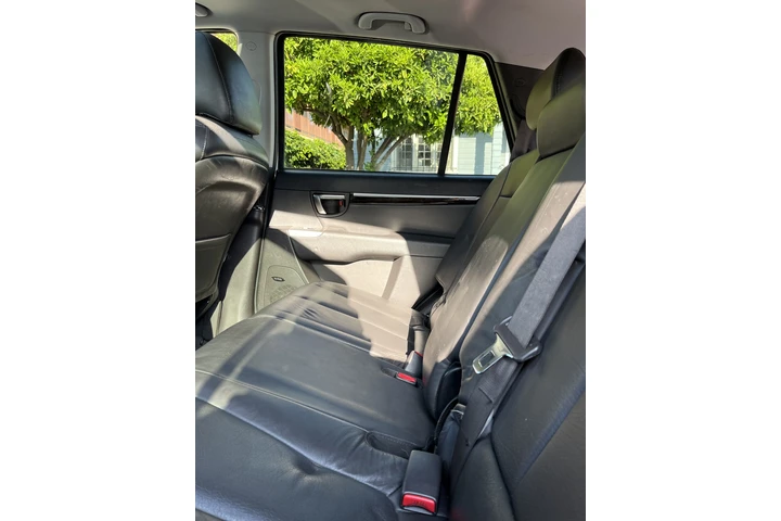 $4800 : Hyundai SantaFe image 5