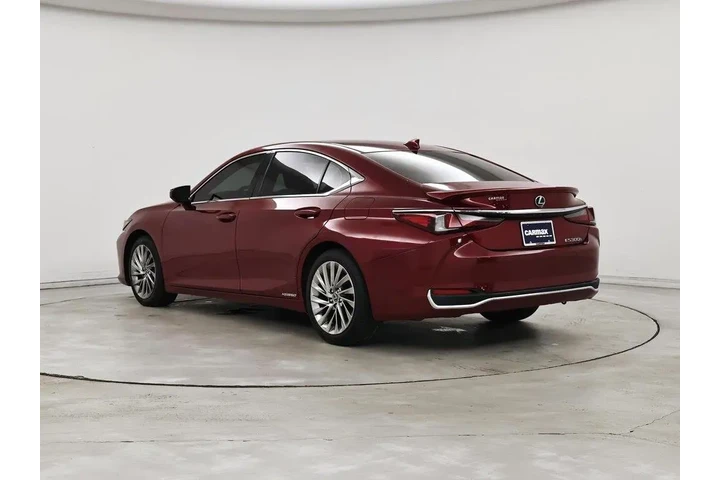 $29998 : Lexus ES 300h 2019 Luxury 4d image 2