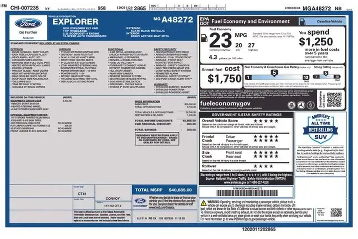 $23393 : Ford Explorer 2021 AWD XLT 4 image 2