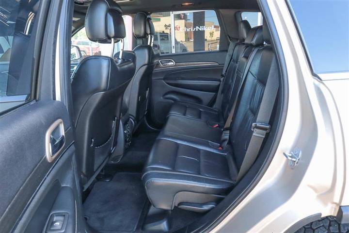 $17988 : 2015 Grand Cherokee Limited image 9