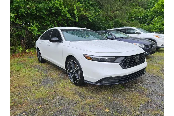 $28244 : Honda Accord Hybrid 2023 Spo image 3