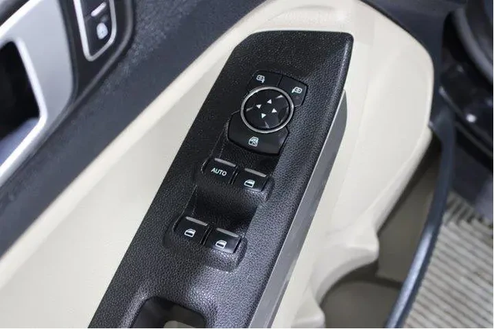 $13982 : Ford EcoSport 2019 AWD Titan image 7