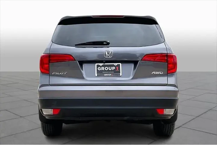 $15998 : Honda Pilot 2017 AWD EX-L 4d image 4